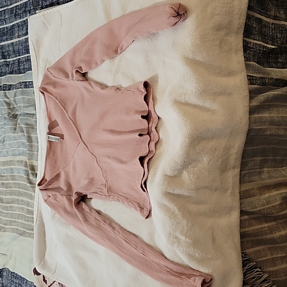 Divided long sleeve shirt, neck, size m